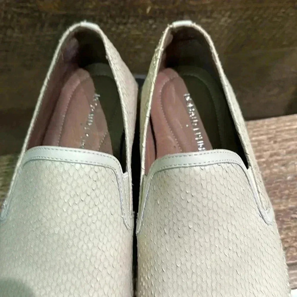 Donald J. Pliner Millie Leather Slip-On Platform Sneakers Tan Snake Print 7.5 - Picture 8 of 8